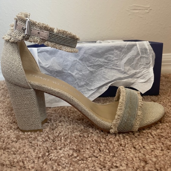 NWOT Stuart Weitzman Chaingang Canvas Frayed Sandals - Picture 2 of 5